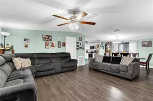 3429 Sutton Hills Dr S, Lakeland, FL 33810 - Photo 11