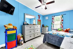 3429 Sutton Hills Dr S, Lakeland, FL 33810 - Photo 17