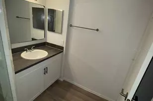 5313 Summerlin Rd, Fort Myers, FL 33919 - Photo 5