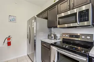 247 Calabria Ave, Davenport, FL 33897 - Photo 11