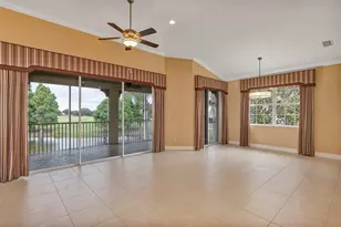 1420 Emerald Dunes Dr, Sun City Center, FL 33573 - Photo 25