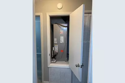 5954 Wallace Drive, Orlando, FL 32807 - Photo 17