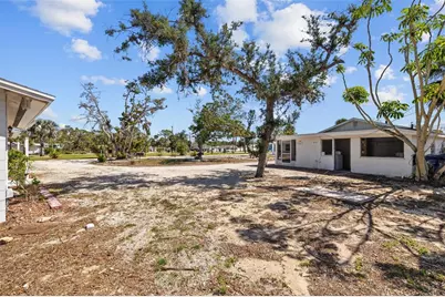 784 S McCall Road, Englewood, FL 34223 - Photo 29