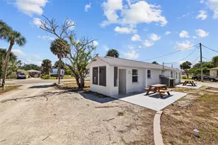 784 S McCall Rd, Englewood, FL 34223 - Photo 69