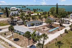 784 S McCall Rd, Englewood, FL 34223 - Photo 3