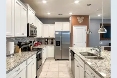 3818 Lana Avenue, Davenport, FL 33897 - Photo 5