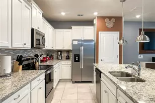 3818 Lana Ave, Davenport, FL 33897 - Photo 5