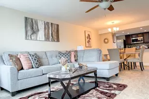 5014 Laguna Bay Cir, Kissimmee, FL 34746 - Photo 3