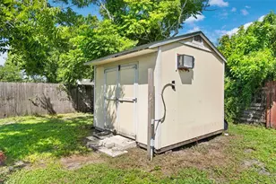 5614 Carris Ct, Orlando, FL 32810 - Photo 27