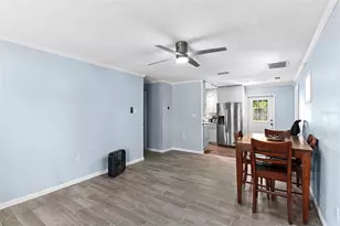 5614 Carris Ct, Orlando, FL 32810 - Photo 7