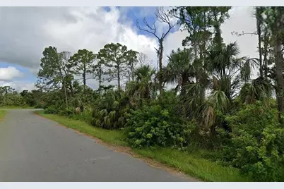 15484 Whitehall Avenue, Port Charlotte, FL 33953 - Photo 3