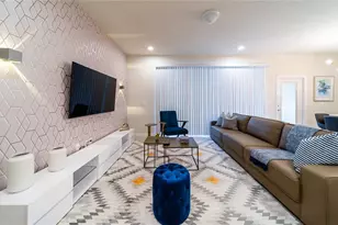 2422 Dubai St, Kissimmee, FL 34747 - Photo 5