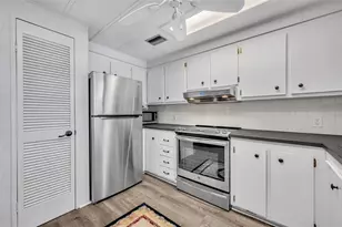 4421 Red Oak Ln, Zellwood, FL 32798 - Photo 17