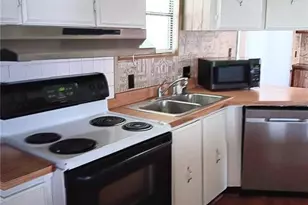 9680 SE 164th Pl, Summerfield, FL 34491 - Photo 9