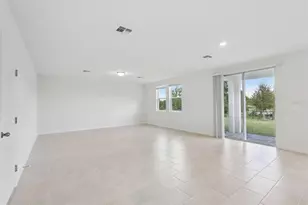 4981 Katrina Dr, Haines City, FL 33844 - Photo 5