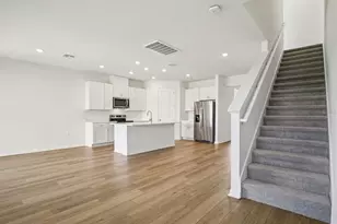 9016 Venetia Ct, Palmetto, FL 34221 - Photo 11