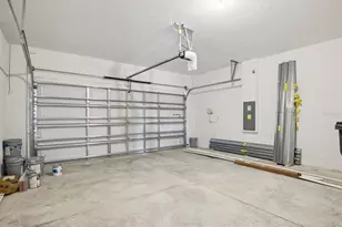 9016 Venetia Ct, Palmetto, FL 34221 - Photo 39