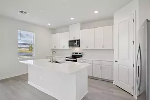 13221 Shellmore Ave, Palmetto, FL 34221 - Photo 9