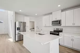 13407 Shellmore Ave, Palmetto, FL 34221 - Photo 3