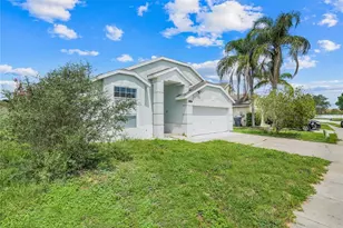 203 Lake Davenport Estates Dr, Davenport, FL 33897 - Photo 3