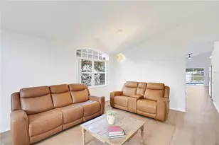 203 Lake Davenport Estates Dr, Davenport, FL 33897 - Photo 9