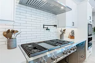 984 Jack Nicklaus Ct, Kissimmee, FL 34747 - Photo 21