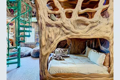 984 Jack Nicklaus Court, Kissimmee, FL 34747 - Photo 45