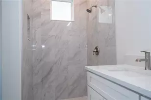 1438 Sarasota Dr, Kissimmee, FL 34759 - Photo 29