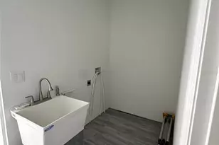 1438 Sarasota Dr, Kissimmee, FL 34759 - Photo 35