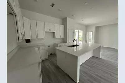 1438 Sarasota Drive, Kissimmee, FL 34759 - Photo 3