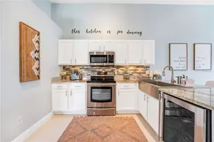 413 Paloma Dr, Davenport, FL 33837 - Photo 11