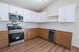 3275 Windy Wood Dr, Orlando, FL 32812 - Photo 11