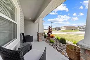 6944 Abbywood Ln, Zephyrhills, FL 33541 - Photo 9