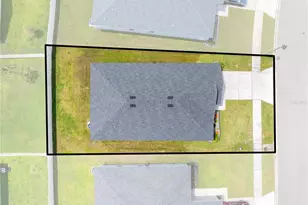 6944 Abbywood Ln, Zephyrhills, FL 33541 - Photo 3