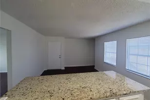 5264 Davisson Ave, Orlando, FL 32810 - Photo 5