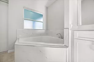 541 Rhodes Dr, Deland, FL 32720 - Photo 11