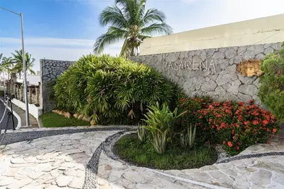 House No. 6 Calle Vientos Alisios, Acapulco,   - Photo 1