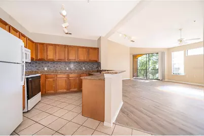 6169 Metrowest Boulevard #307, Orlando, FL 32835 - Photo 3