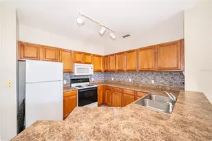 6169 Metrowest Blvd, Orlando, FL 32835 - Photo 17