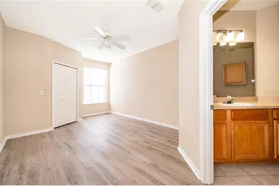 6169 Metrowest Boulevard #307, Orlando, FL 32835 - Photo 9