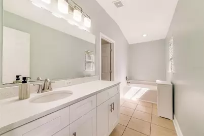 1104 Chateau Circle, Minneola, FL 34715 - Photo 23