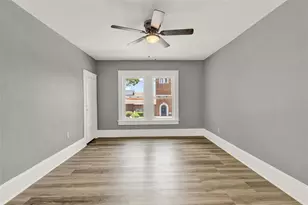 611 S Grove St, Eustis, FL 32726 - Photo 9