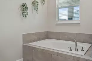 1193 Challenge Dr, Davenport, FL 33896 - Photo 11