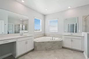 7113 Dilly Lake Ave, Groveland, FL 34736 - Photo 19