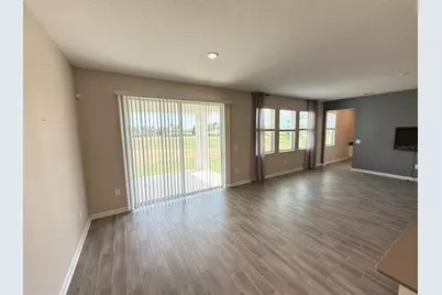 7113 Dilly Lake Avenue, Groveland, FL 34736 - Photo 5