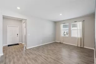 7113 Dilly Lake Ave, Groveland, FL 34736 - Photo 5