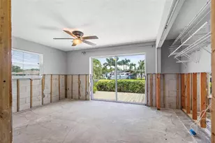 1357 52nd Ave NE, Saint Petersburg, FL 33703 - Photo 15