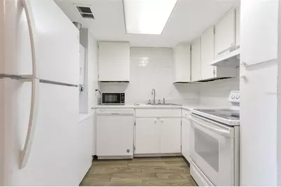 922 Lake Destiny Road #E, Altamonte Springs, FL 32714 - Photo 9