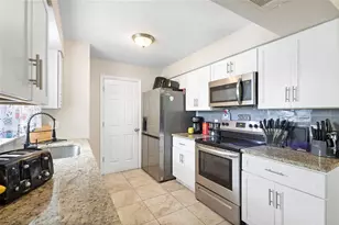 1101 Abagail Dr, Deltona, FL 32725 - Photo 5