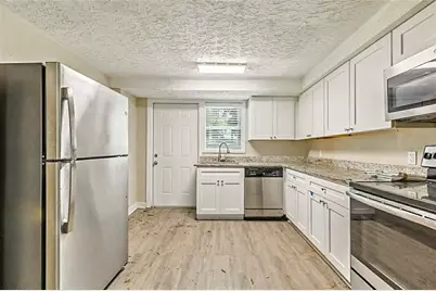 6005 N 30th Street, Tampa, FL 33610 - Photo 9